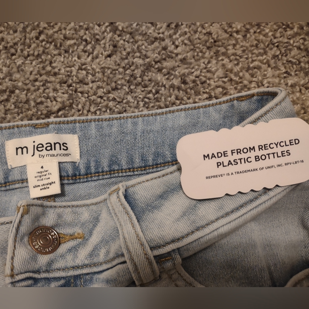 Light Blue Women's Jeans - Picture 11 of 12